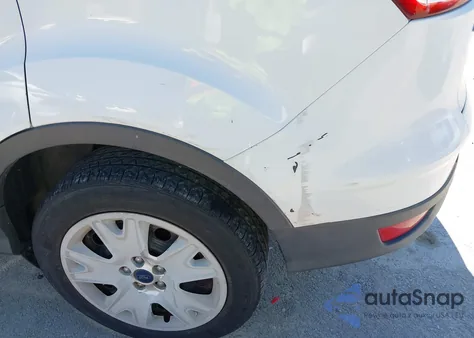 2013 Ford Escape S из США, поврежденный, VIN 1FMCU0F7XDUD79136